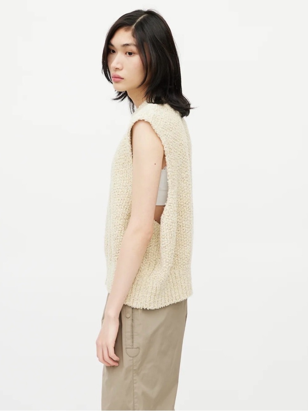 Ellen Tracy Beige & Cream Cable-Trim V-Neck Sweater Vest - Picture 15 of 15